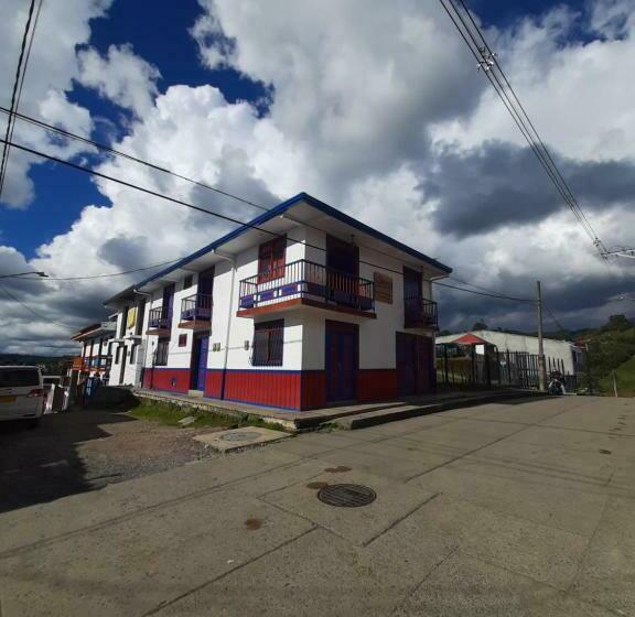 StandaardKamer, Km0 Hostel