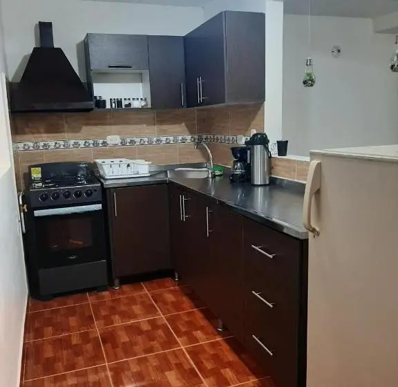 Chambre Standard, Km0 Hostel