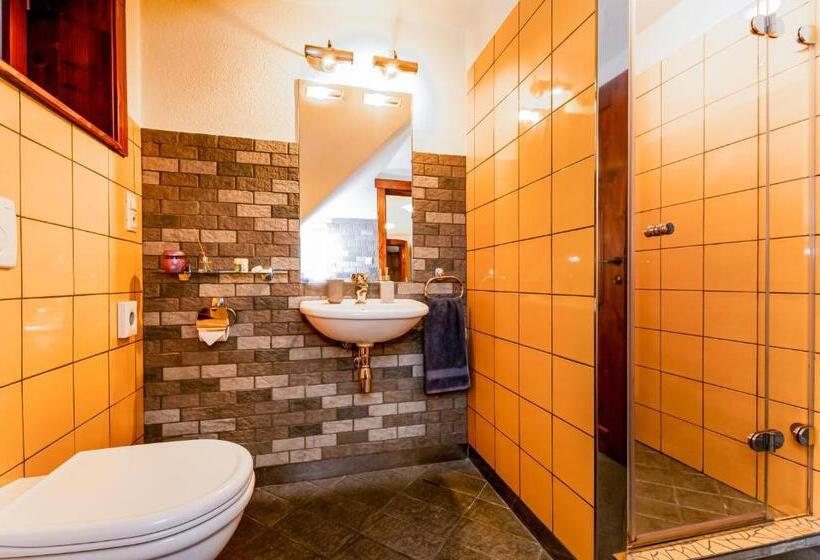 标准间, Pivovar Buc Kvačany