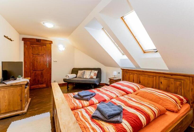 标准间, Pivovar Buc Kvačany