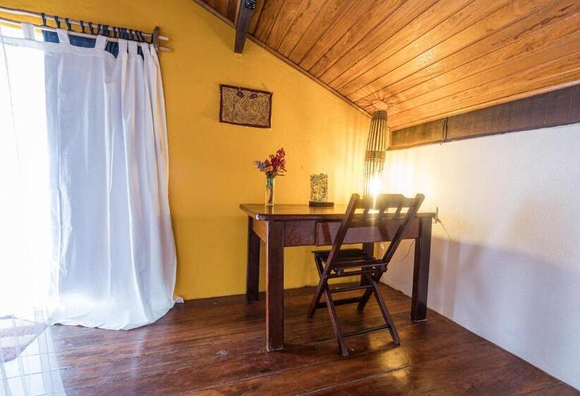 בקתה סופריור, Pousada Canoa Nativa