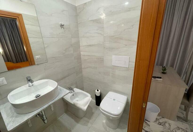 Номер Стандарт, B&b Centrale