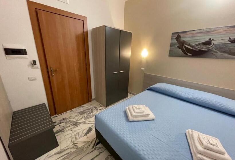 اتاق اکونومی, B&b Centrale