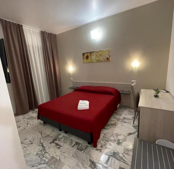 اتاق استاندارد چهار تخته, B&b Centrale