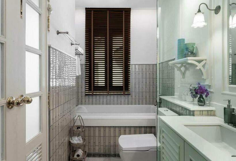 Deluxe room with river view, Buri Sriping Riverside Resort & Spa Sha Extra Plus