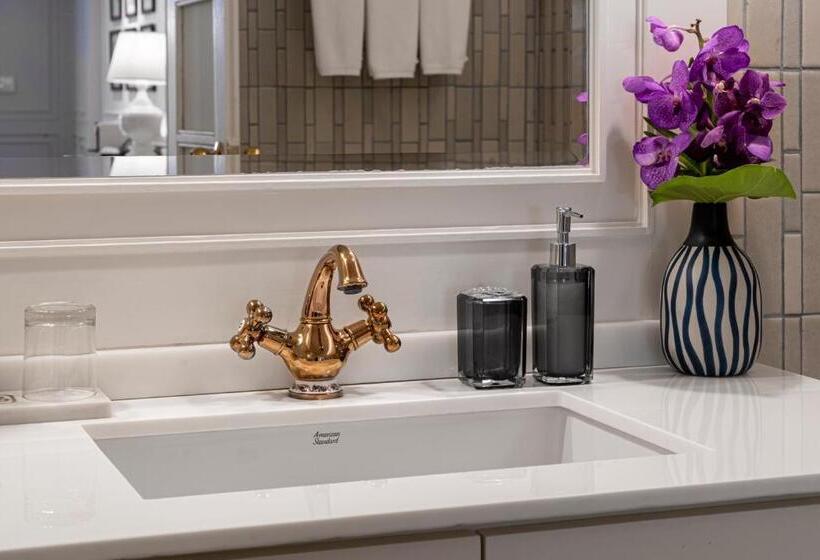 Трехместный Номер Deluxe, Buri Sriping Riverside Resort & Spa Sha Extra Plus