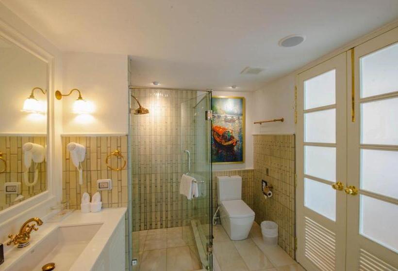 جناح جونيور, Buri Sriping Riverside Resort & Spa   Sha Extra Plus