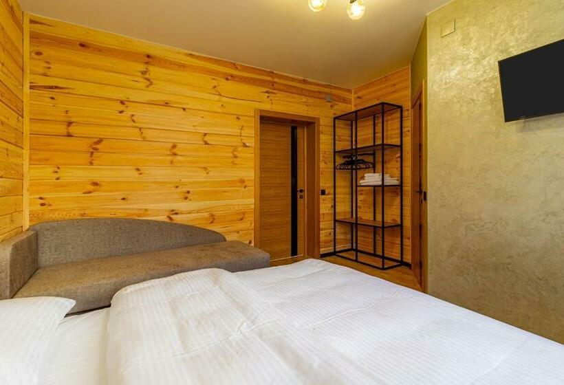 Suíte Júnior, Comfort House