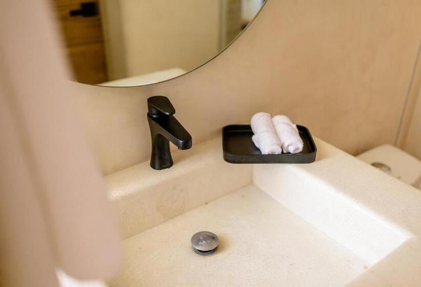 اتاق لوکس با بالکن, Eterna Tulum