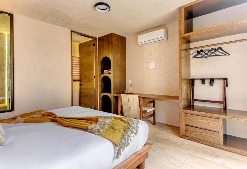 سوئیت جونیور با استخر, Eterna Tulum