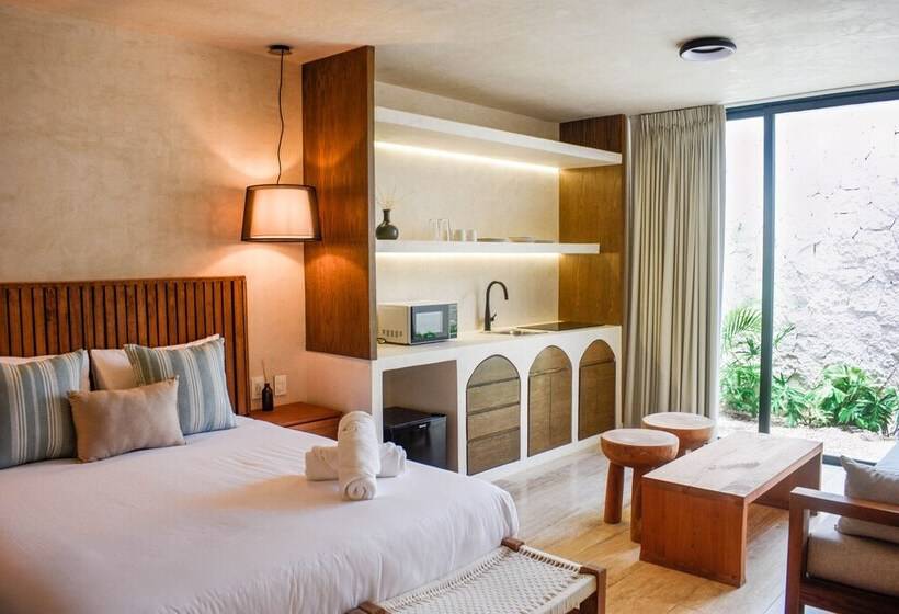 اتاق لوکس, Eterna Tulum