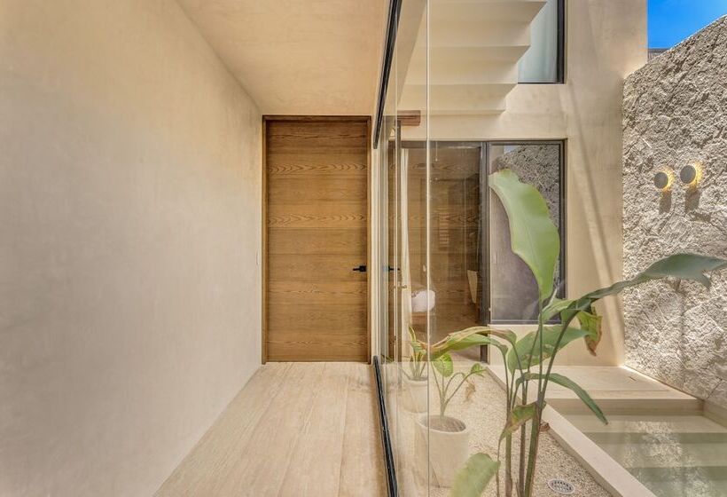 سوئیت جونیور با استخر, Eterna Tulum