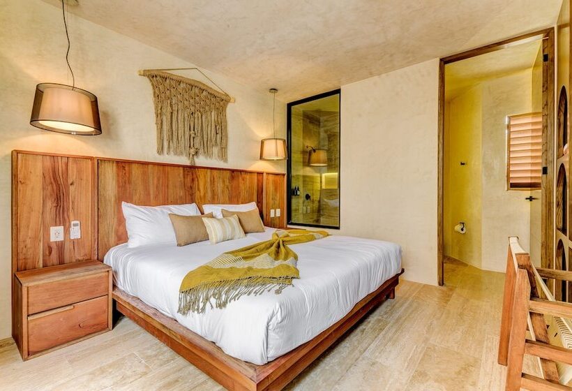 سوئیت جونیور با استخر, Eterna Tulum