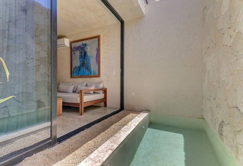デラックスルーム, Eterna Tulum