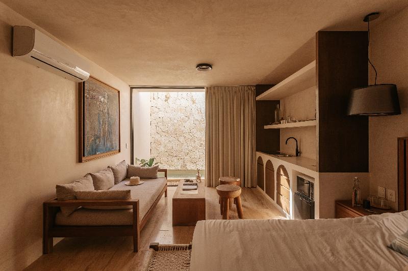 اتاق لوکس, Eterna Tulum