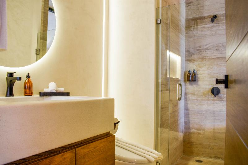 اتاق لوکس با بالکن, Eterna Tulum