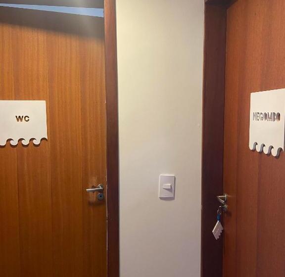 اتاق استاندارد سه تخته با سرویس بهداشتی مشترک, Caminho Da Praia Bg