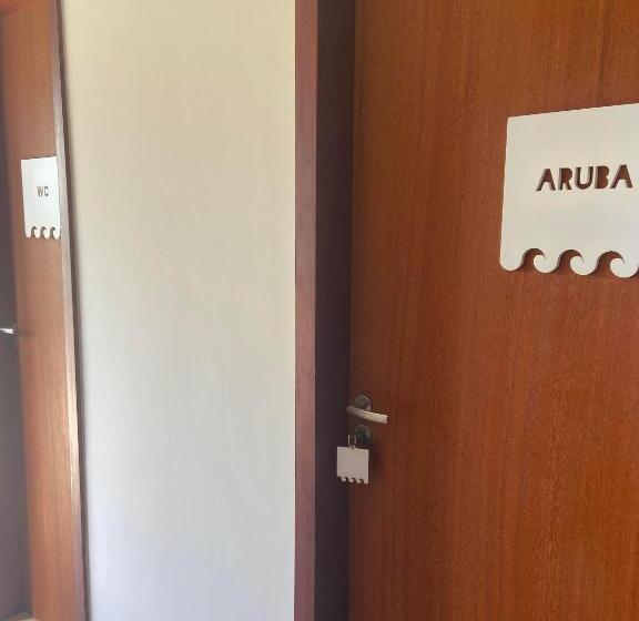 اتاق استاندارد چهارنفره با سرویس بهداشتی مشترک, Caminho Da Praia Bg