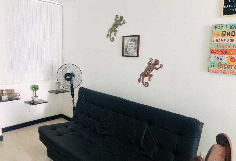 شقة غرفتين, Apartahotel En El Eje Cafetero Cerca Al Parque Del Café