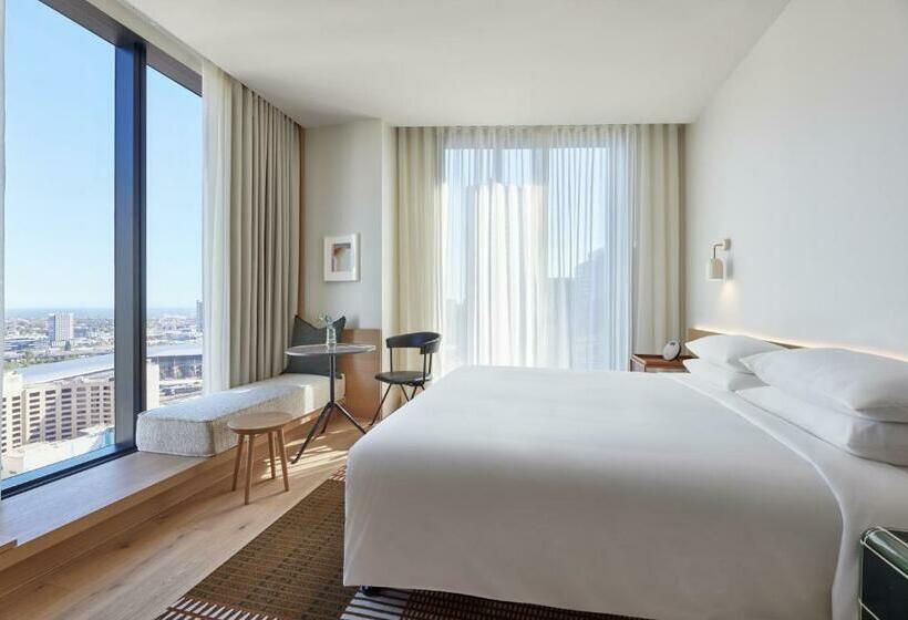 Номер Deluxe с Видом, Hyatt Centric Melbourne