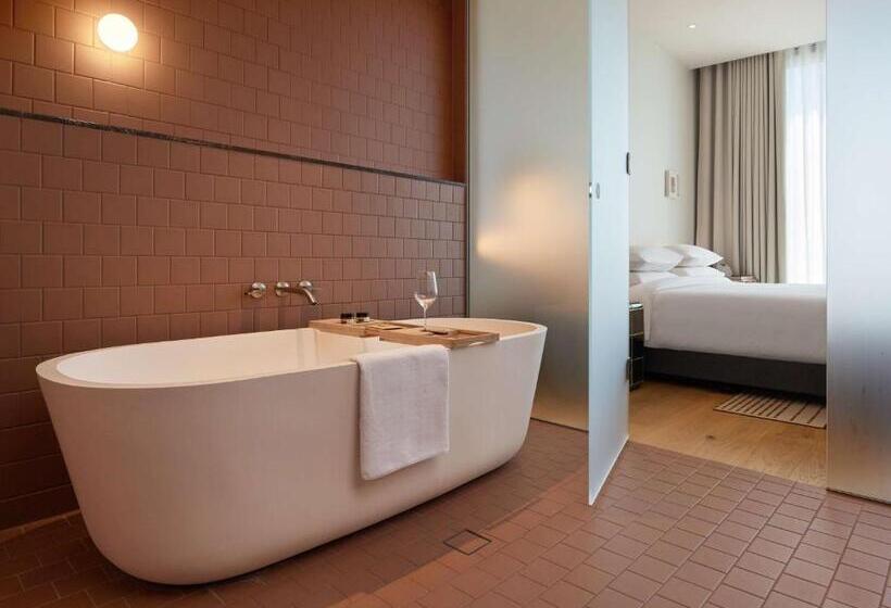 带大床的套房, Hyatt Centric Melbourne