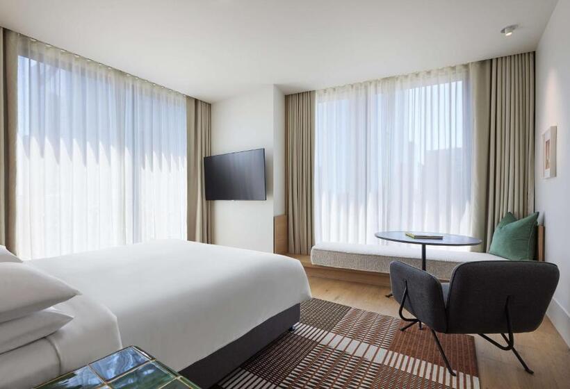 带观景的豪华间, Hyatt Centric Melbourne