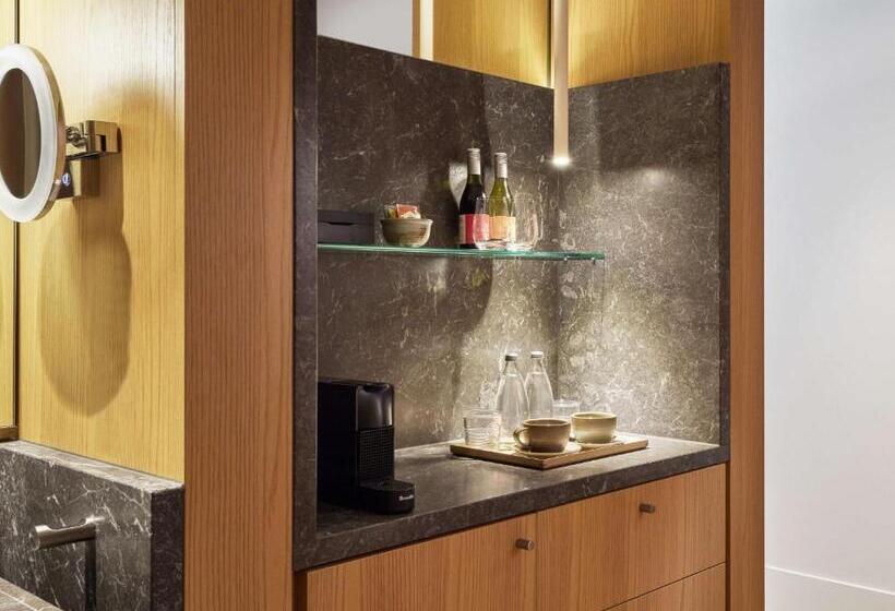 带观景的豪华间, Hyatt Centric Melbourne