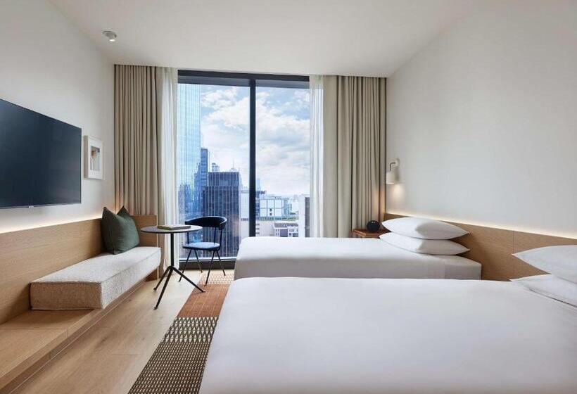Номер Стандарт, Hyatt Centric Melbourne