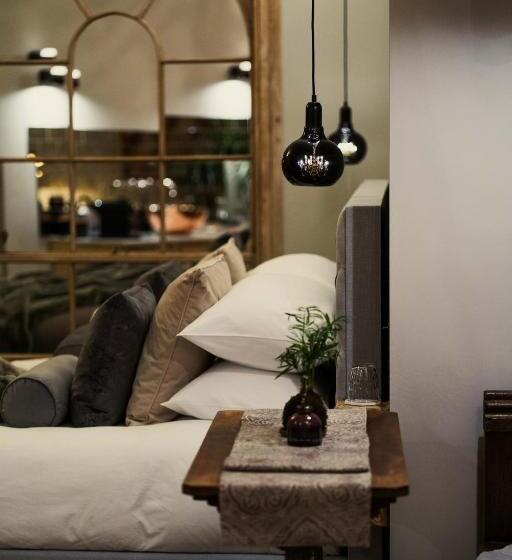 סוויטת ג'וניור עם מרפסת, Host St Ives