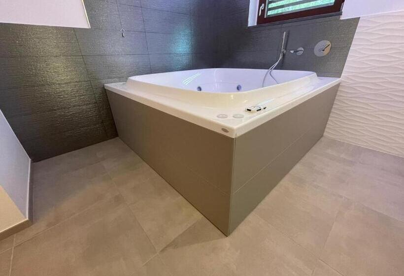 غرفة قياسية سرير كينج, Naturamare B&b