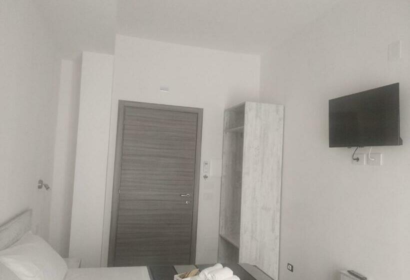 Quarto Basic, B&b Domus Piedigrotta