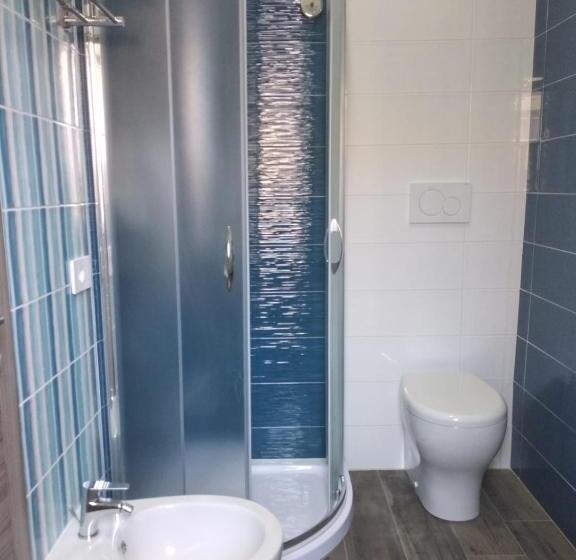 Quarto Basic, B&b Domus Piedigrotta