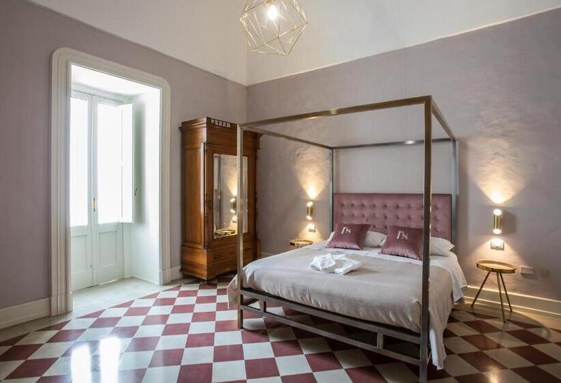 חדר סופריור, Palazzo Sansonetti