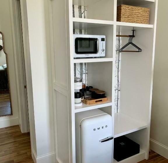 带大床的复式套间, The Inn