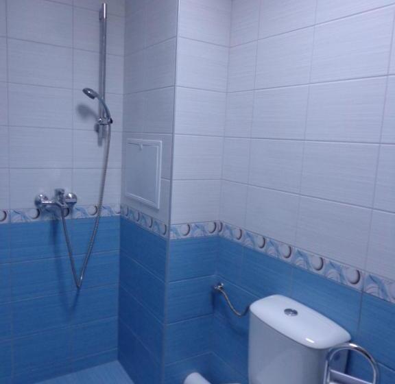 バルコニー付きスタンダードルーム, къща за гости а. б. в