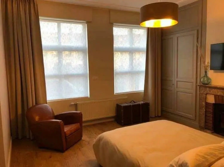 スタンダードルーム, Les Chambres Berguoises Chambre Rez De Chaussée Au Coeur De Bergues