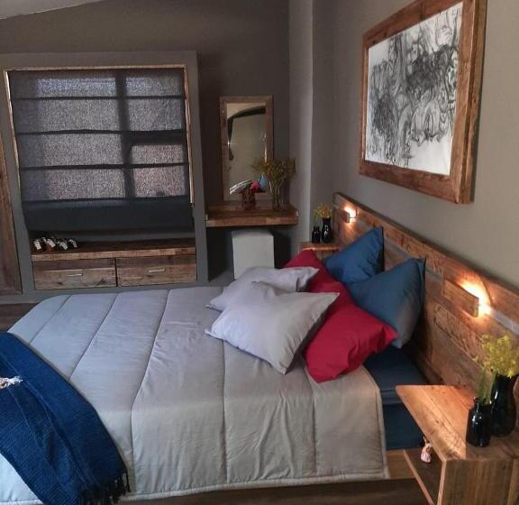 جناح مطلّ علي الحديقة, Little Forest Farm