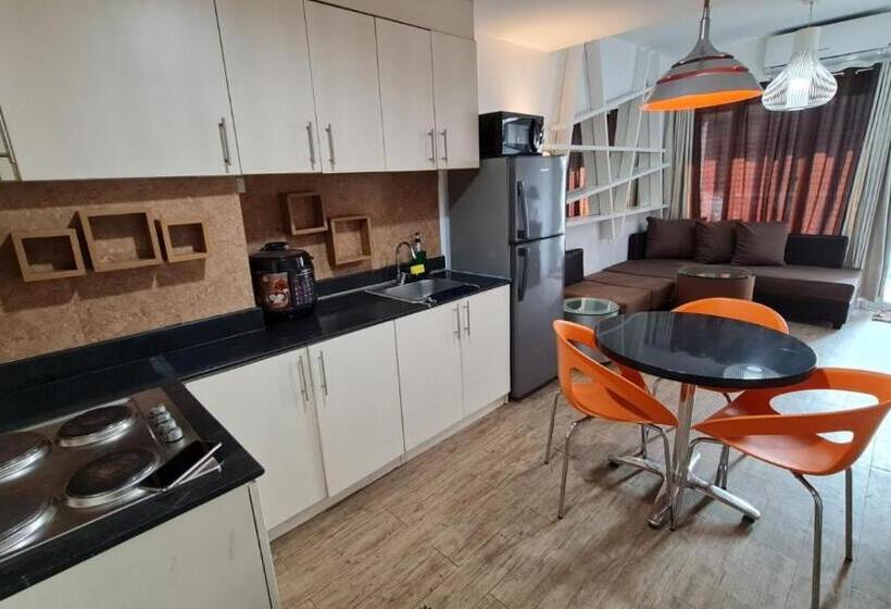 带2个卧室的公寓, Sea Residences Condo R Us