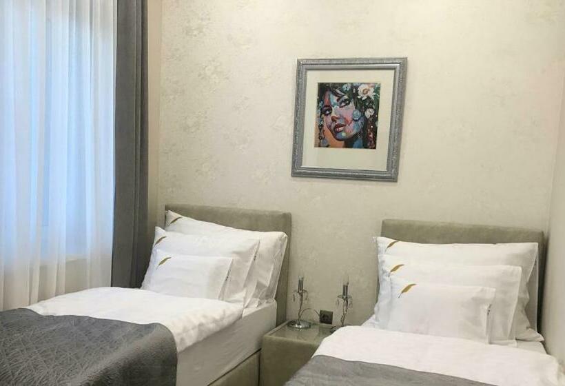 חדר סטנדרט, Notarius Vendégház