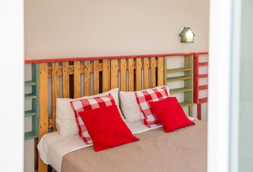 اتاق استاندارد چهارنفره با بالکن, Agriturismo Passione Natura