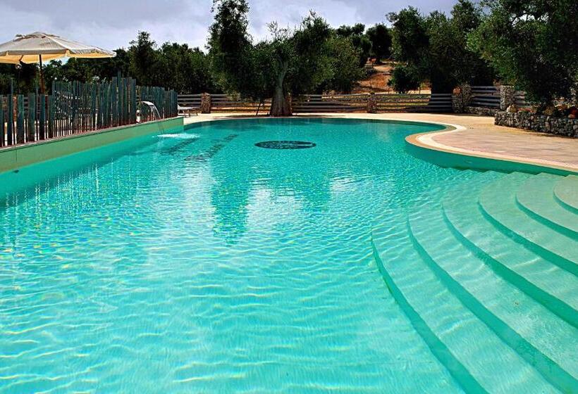 اتاق استاندارد سه تخته با چشم‌انداز استخر, Agriturismo Passione Natura