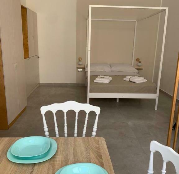 اتاق کلاسیک چهارنفره, Madama B&b