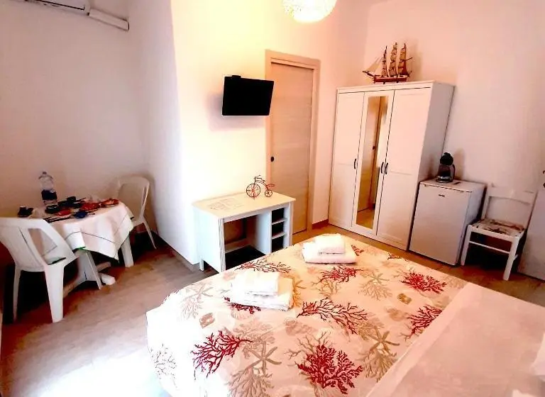 スタンダードルーム, B&b La Carminella