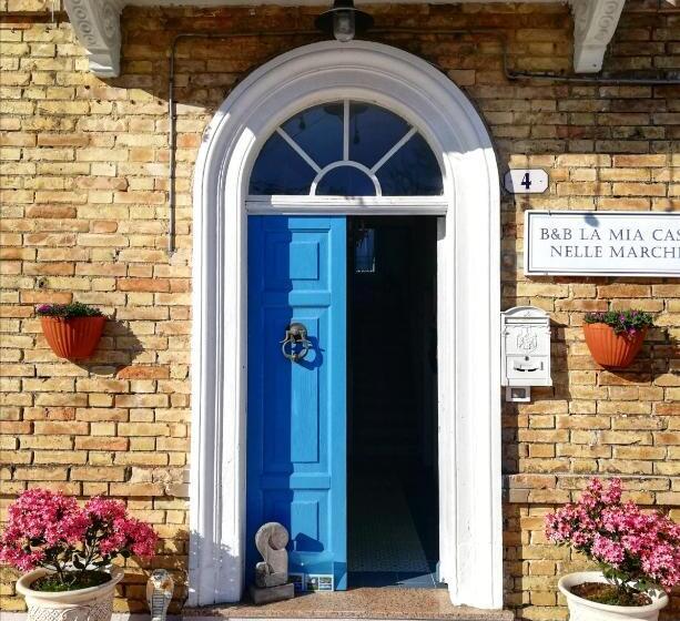 غرفة عائلية, La Mia Casa Nelle Marche