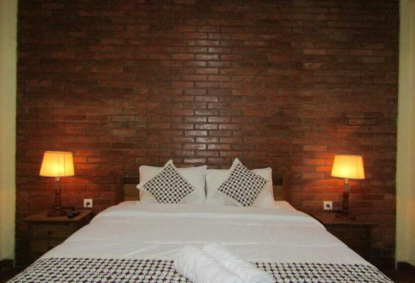 Camera Superiore, Nia Maretta House Syariah