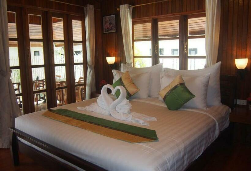 标准平房, Chareena Beachside