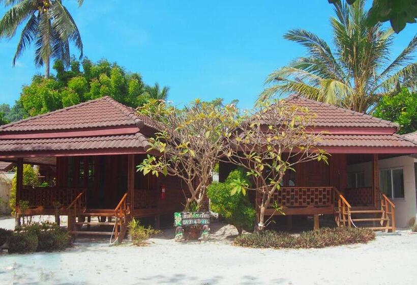 标准平房, Chareena Beachside