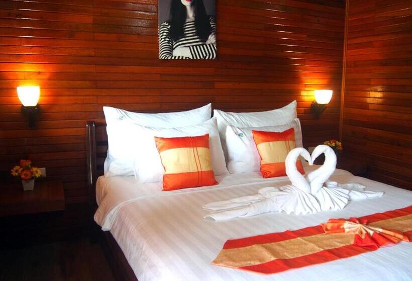 高级洋房, Chareena Beachside