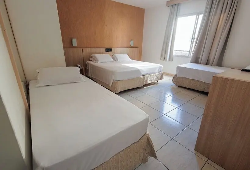 اتاق استاندارد چهار تخته, Açores