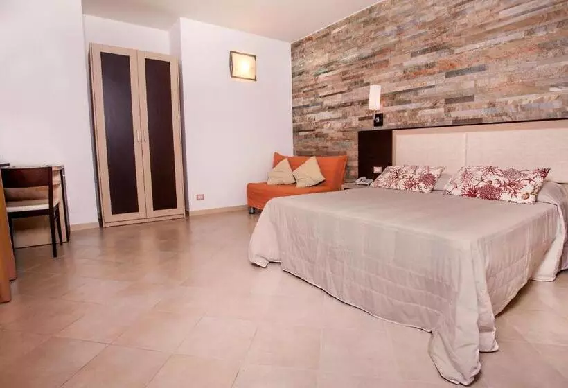 سوییت جونیور, Green Paradise Resort